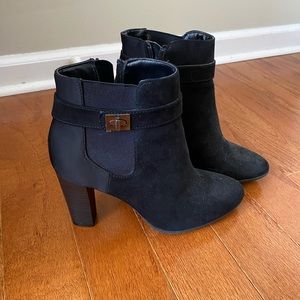 Black heeled booties